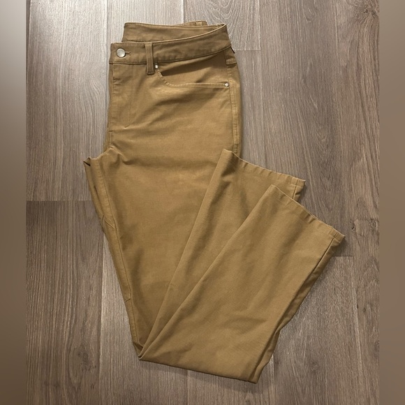 Lululemon Pants - Picture 1 of 7